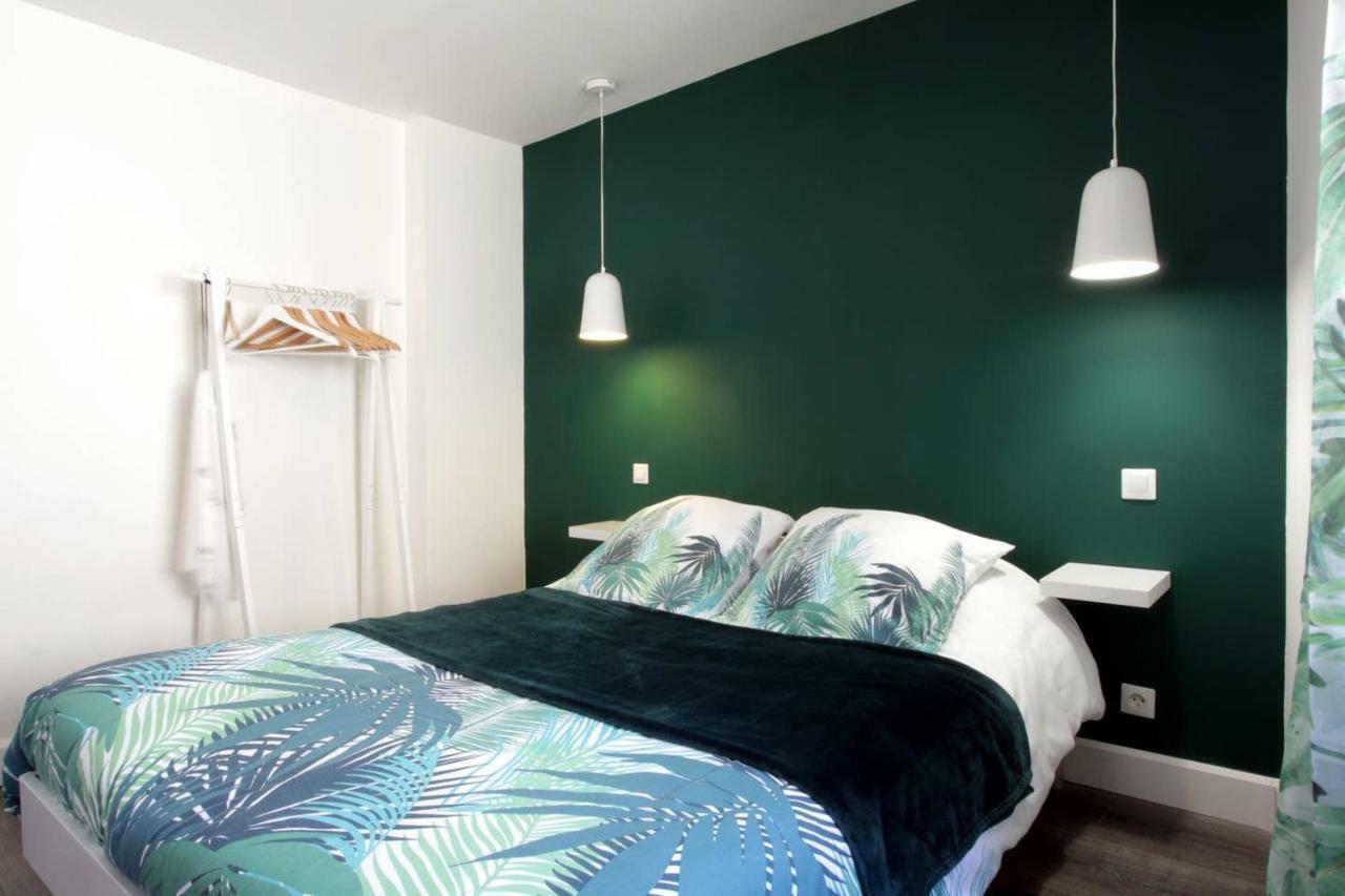 Les Gites De Laure - L'Or Vert, Appartement Avec Vue Sur Le Chateau, Parking Prive, Climatisation, Netflix, A 160 M De La Cite Medievale Carcassonne Luaran gambar